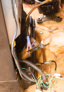 Assistência Técnica Brastemp em Uberaba servico-conserto-geladeira